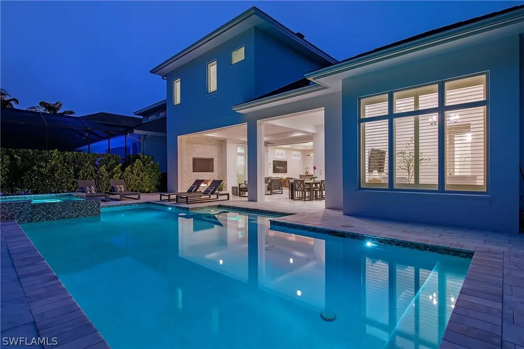 6830 Mangrove Avenue Naples FL 34109
