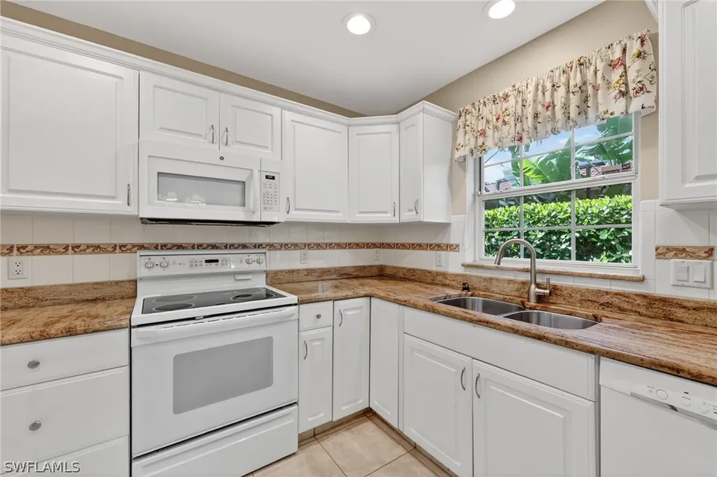 8534 Chase Preserve Drive Naples FL 34113