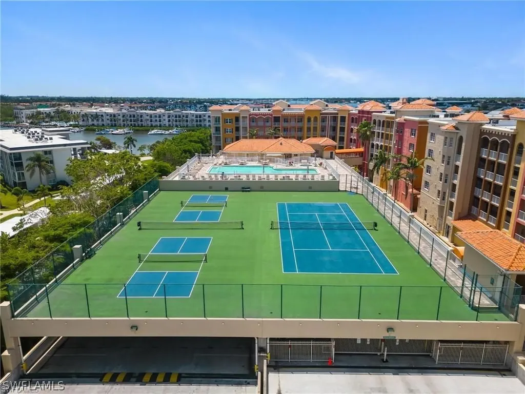 410 Bayfront Place Naples FL 34102