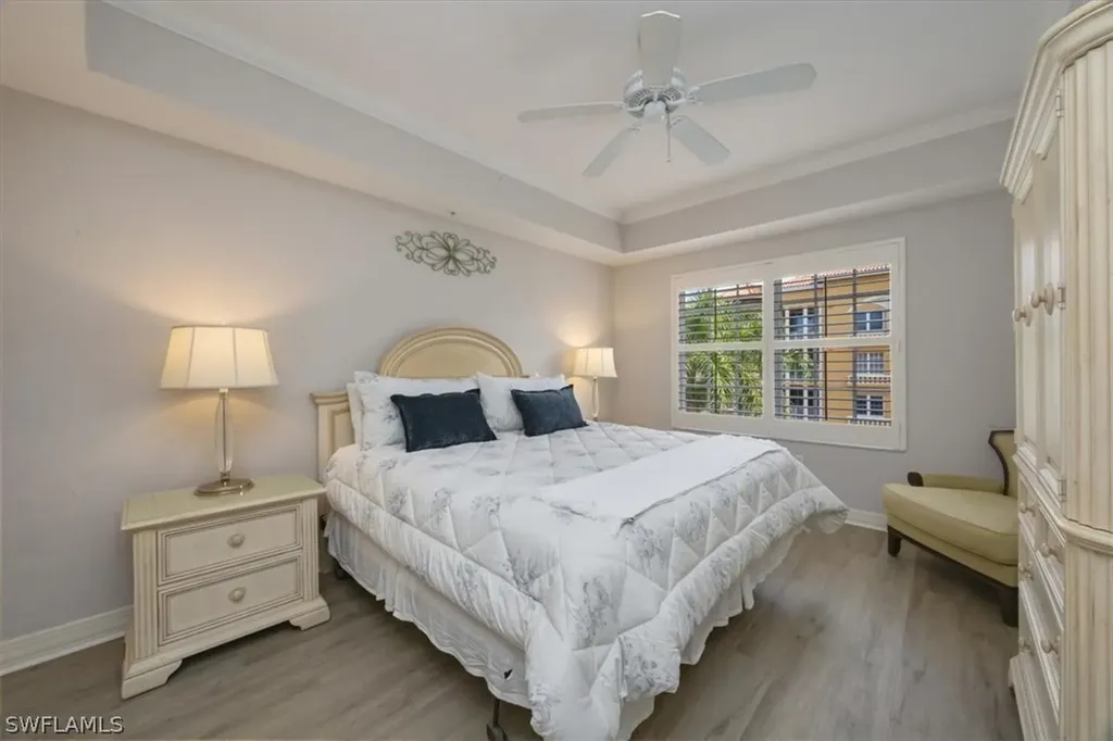 410 Bayfront Place Naples FL 34102