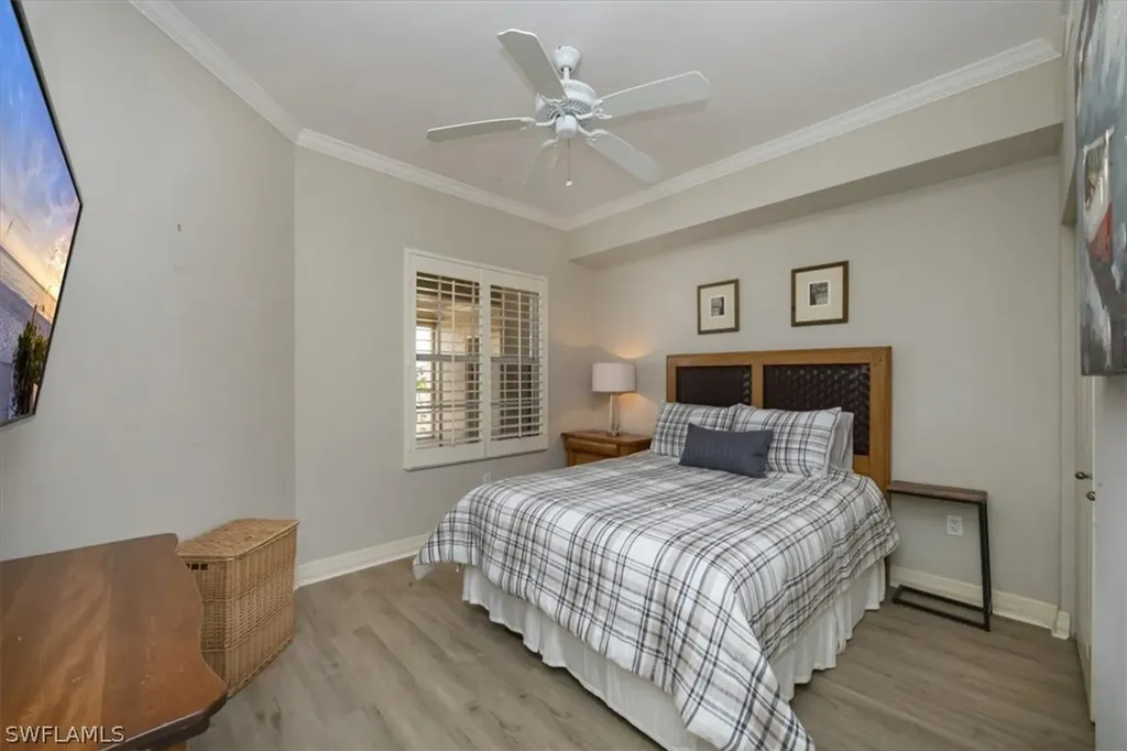 410 Bayfront Place Naples FL 34102