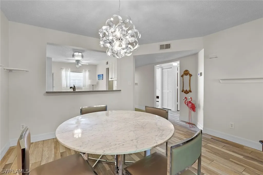 605 Squire Circle Naples FL 34104
