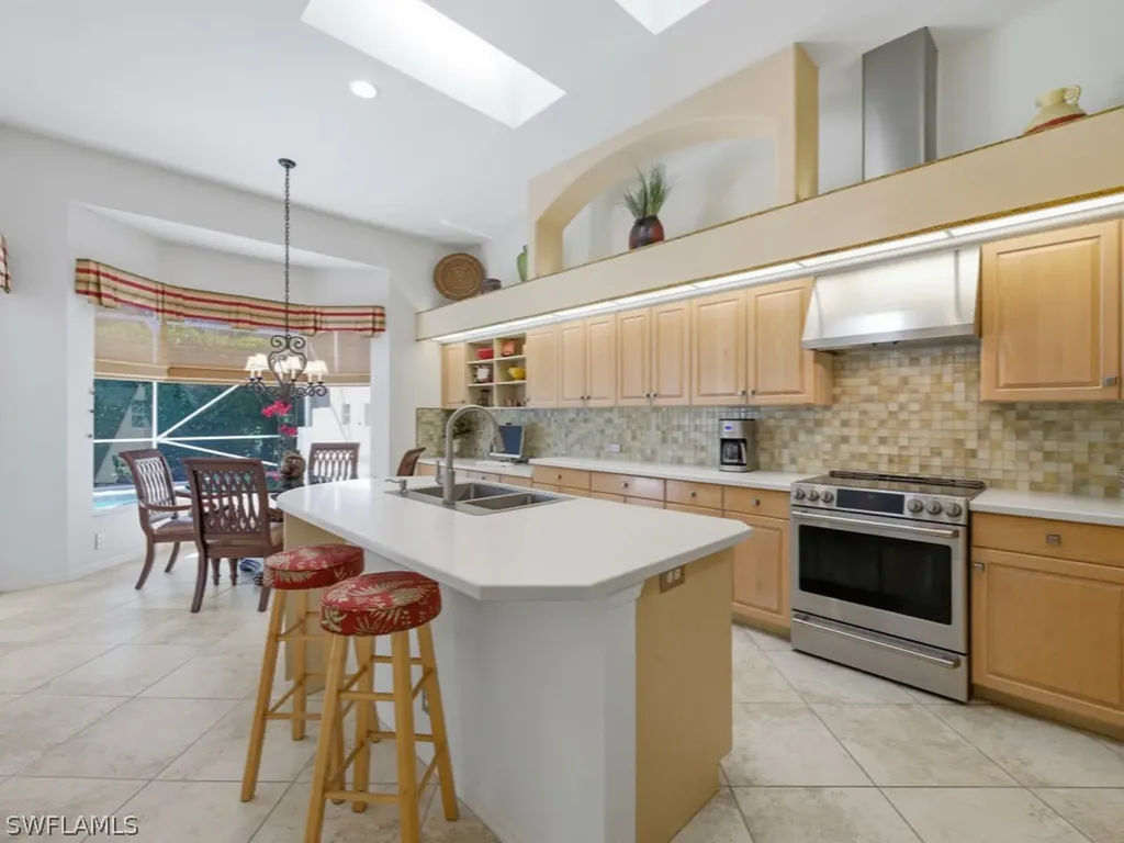 Naples FL, 5835 Persimmon Way