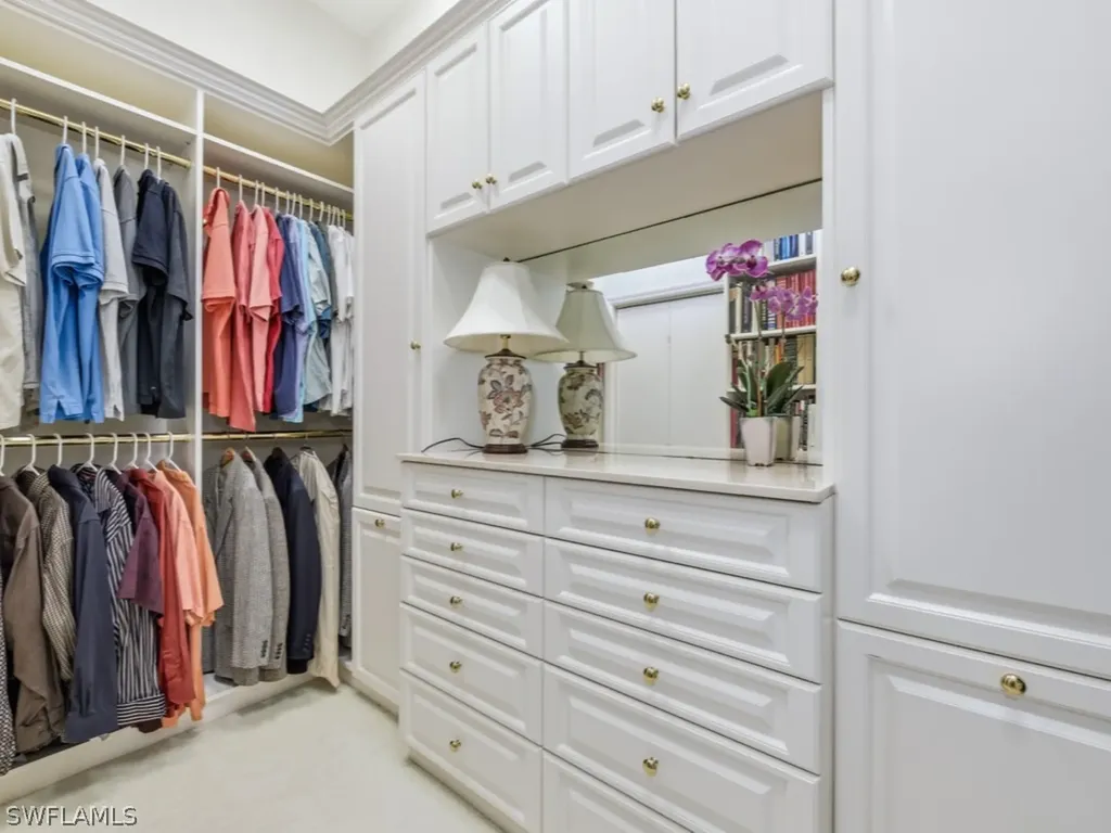 5835 Persimmon Way Naples FL 34110
