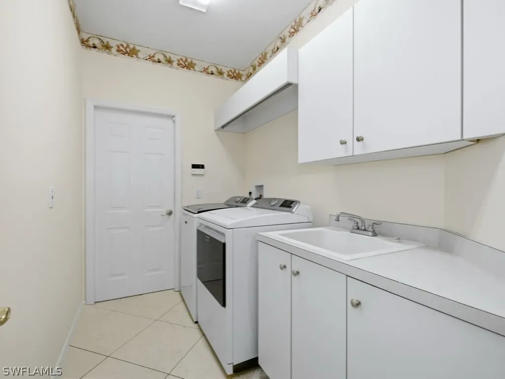 5835 Persimmon Way Naples FL 34110