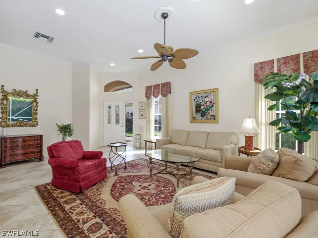 5835 Persimmon Way Naples FL 34110