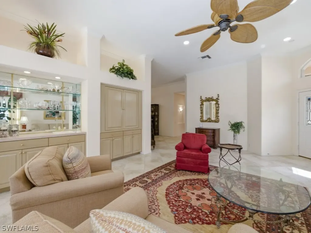 5835 Persimmon Way Naples FL 34110