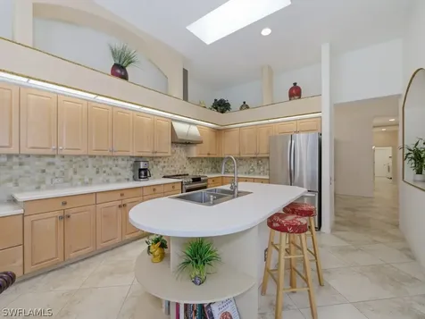 5835 Persimmon Way Naples FL 34110