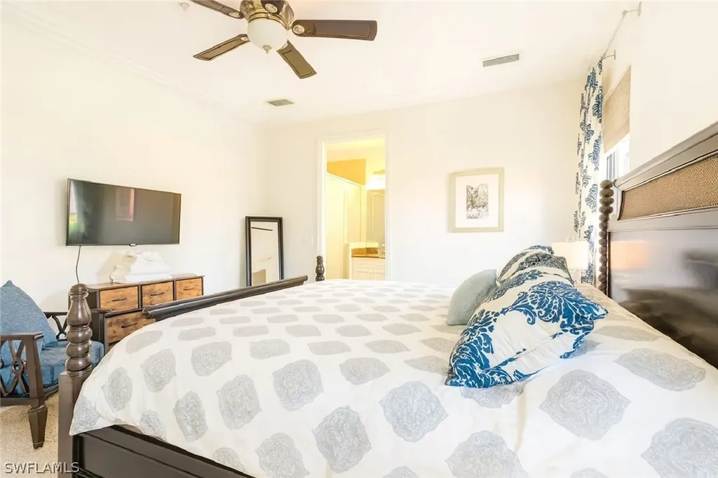 9055 Capistrano Street N Naples FL 34113