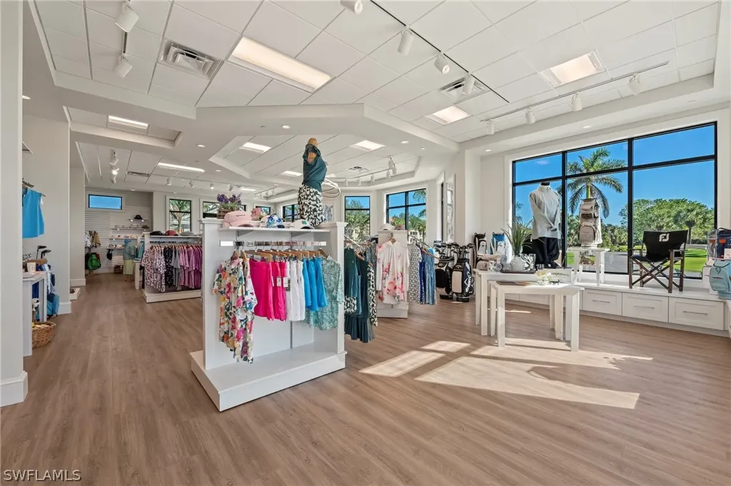 9350 Highland Woods Boulevard Bonita Springs FL 34135