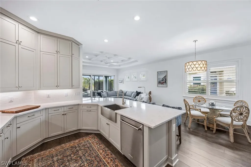 6382 Negril Isle Drive Naples FL 34113