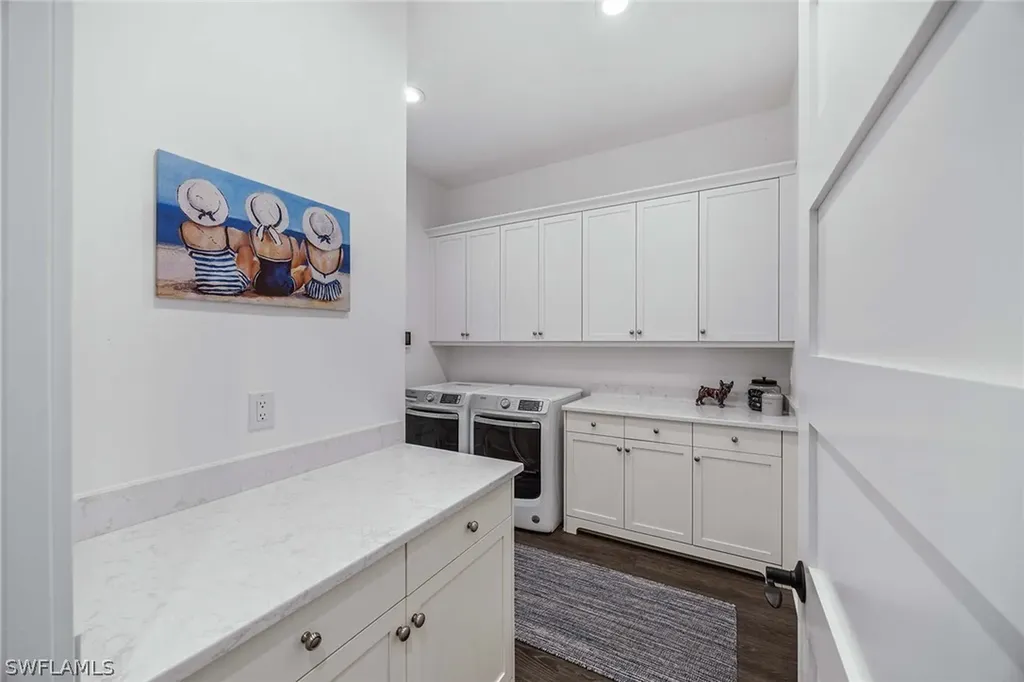 6382 Negril Isle Drive Naples FL 34113