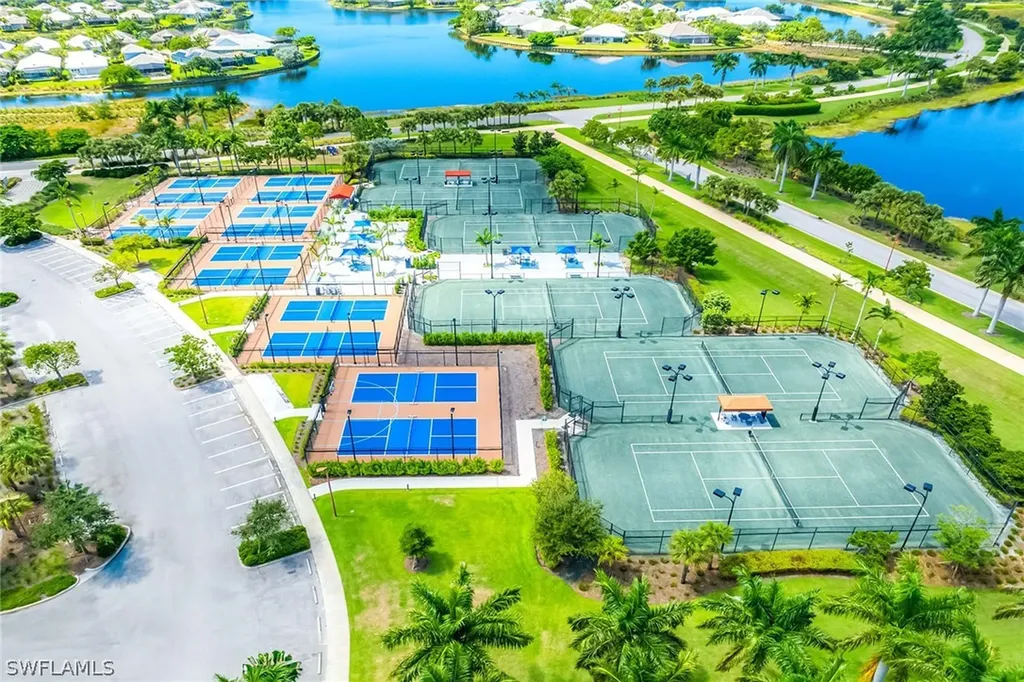 6382 Negril Isle Drive Naples FL 34113