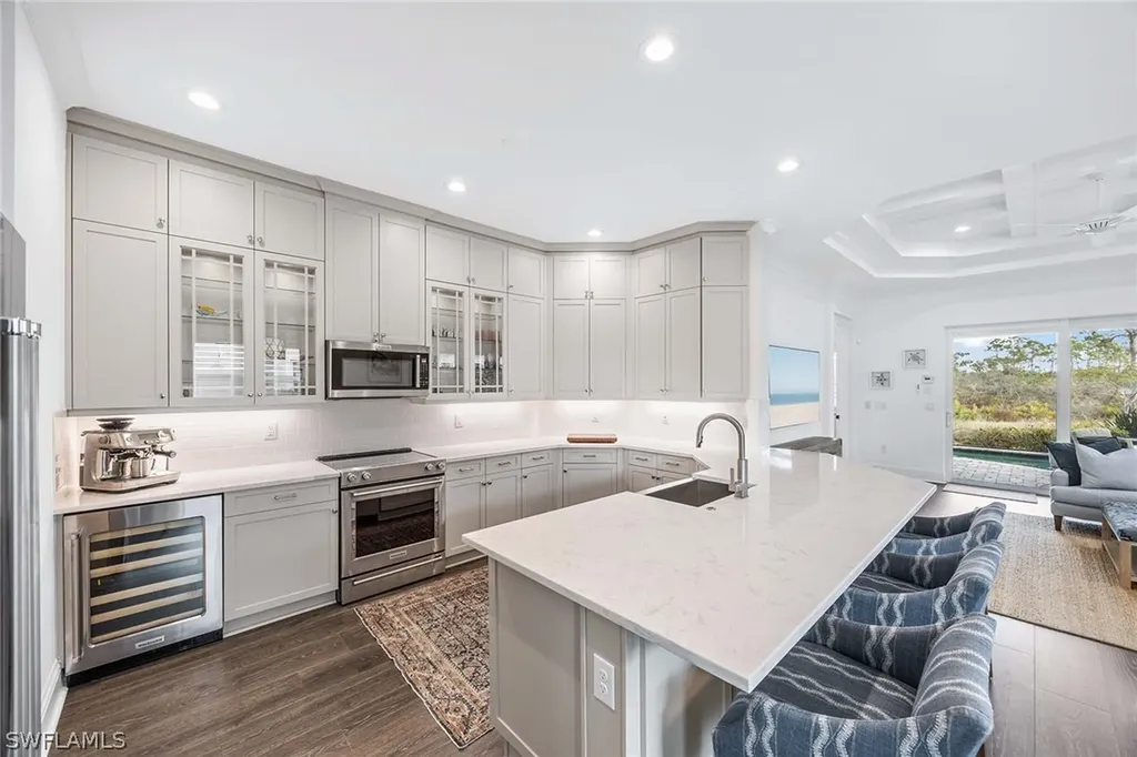 6382 Negril Isle Drive Naples FL 34113