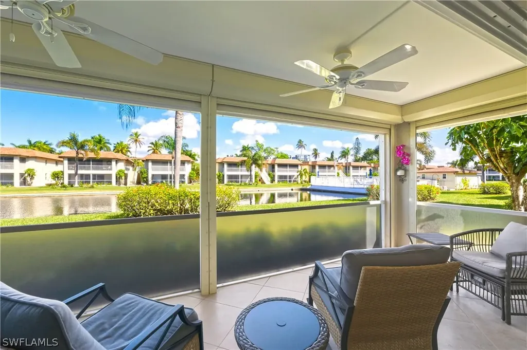 1155 Sandpiper Street Naples FL 34102