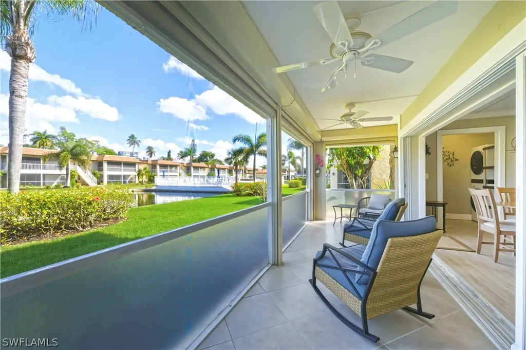 1155 Sandpiper Street Naples FL 34102