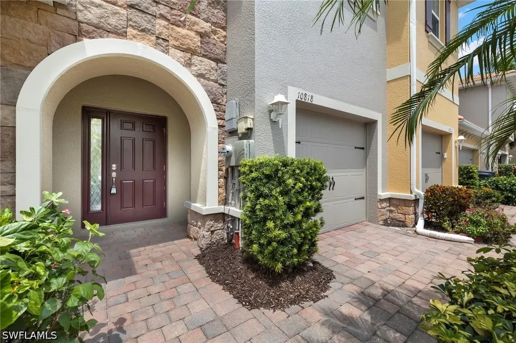 10818 Alvara Way Bonita Springs FL 34135