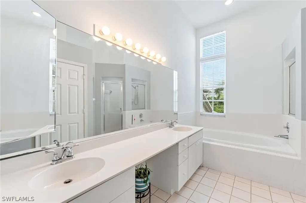 7768 Gardner Drive Naples FL 34109