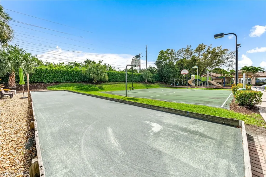 7768 Gardner Drive Naples FL 34109