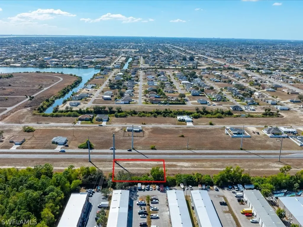 927 Kismet Parkway E Cape Coral FL 33909