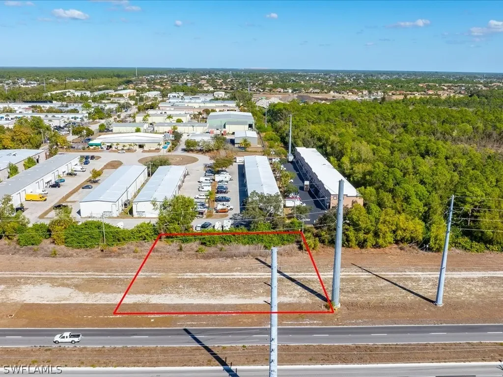 927 Kismet Parkway E Cape Coral FL 33909