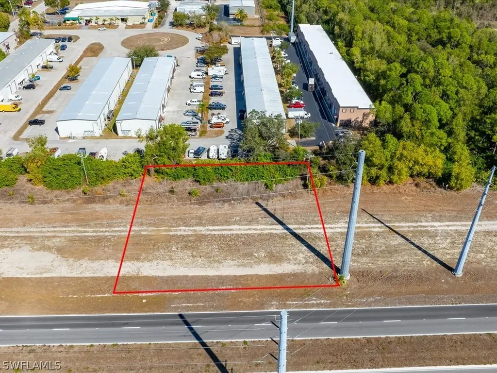 927 Kismet Parkway E Cape Coral FL 33909