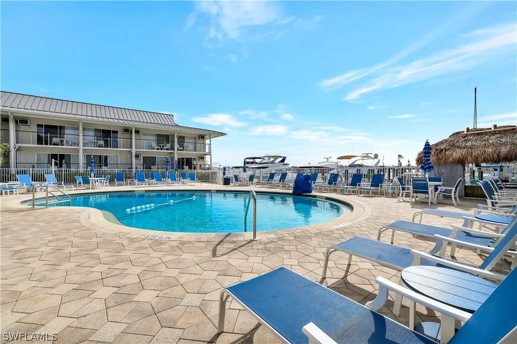 900 Broad Avenue S Naples FL 34102