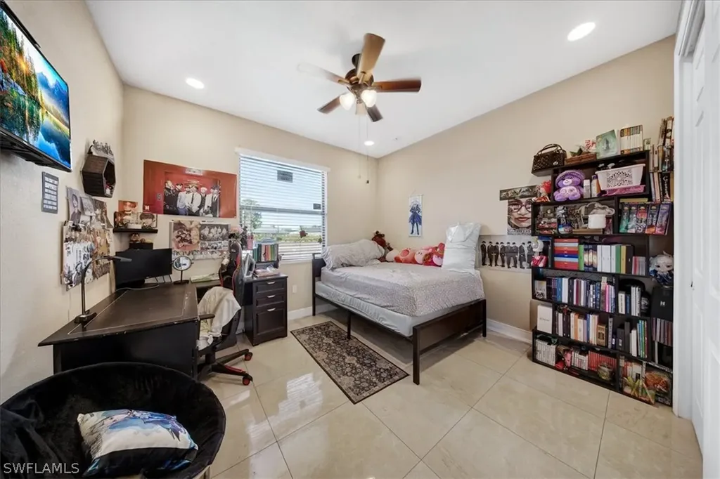 906 Sunniland Boulevard Lehigh Acres FL 33971