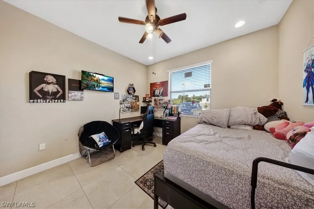 906 Sunniland Boulevard Lehigh Acres FL 33971