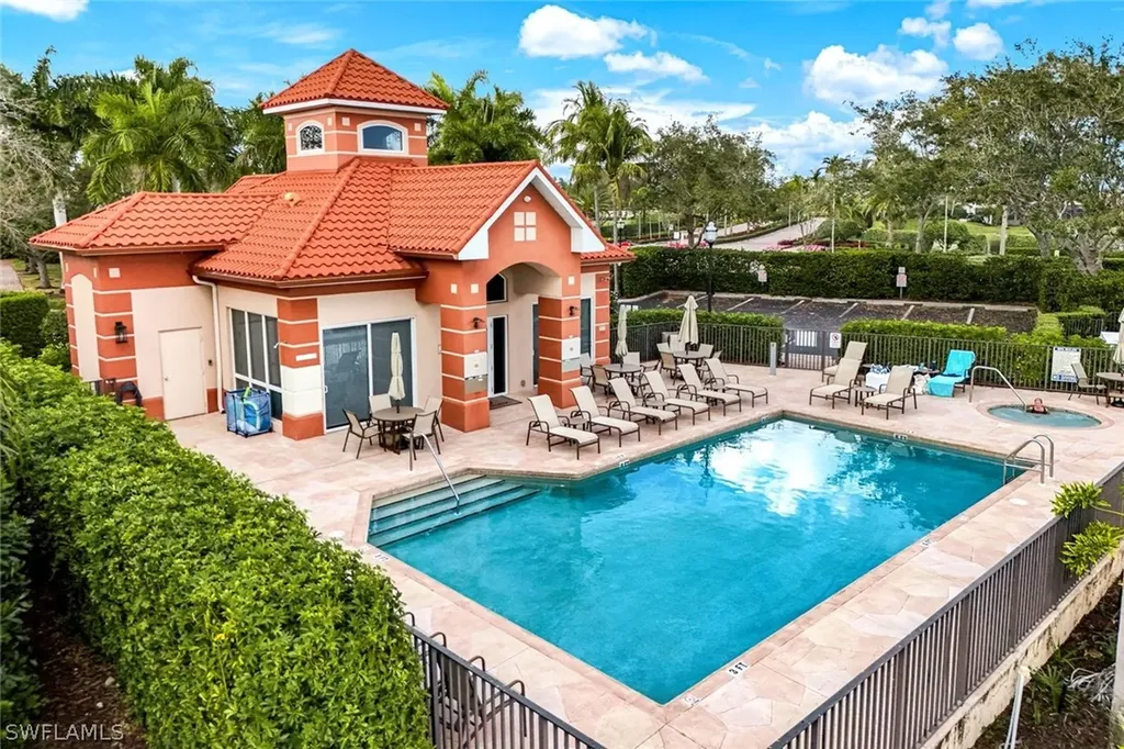 6446 Legacy Circle Naples FL 34113