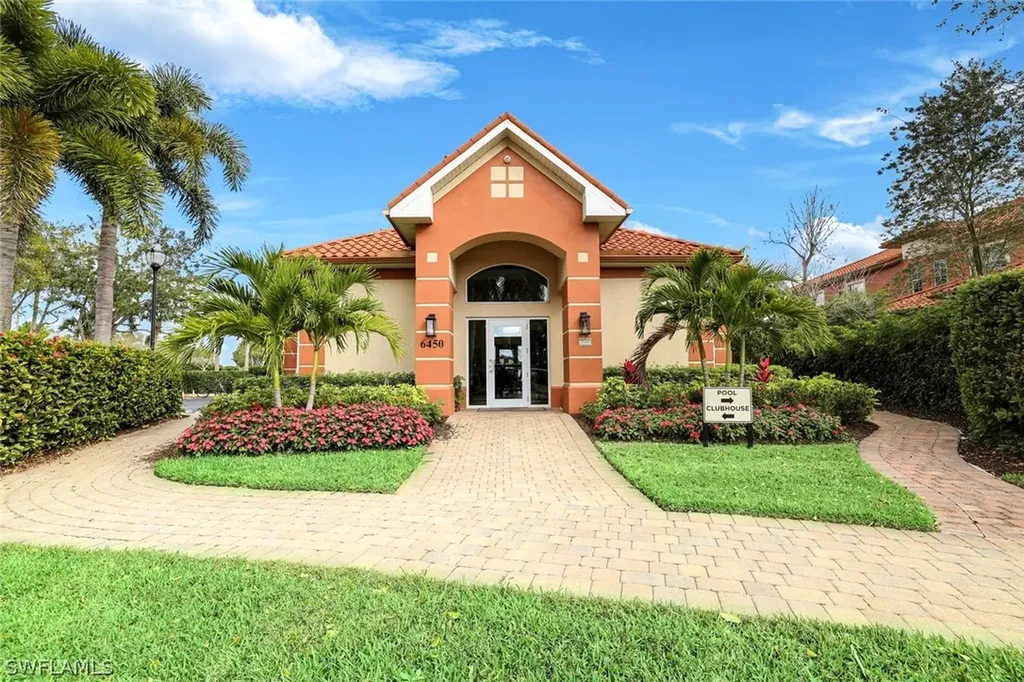 6446 Legacy Circle Naples FL 34113
