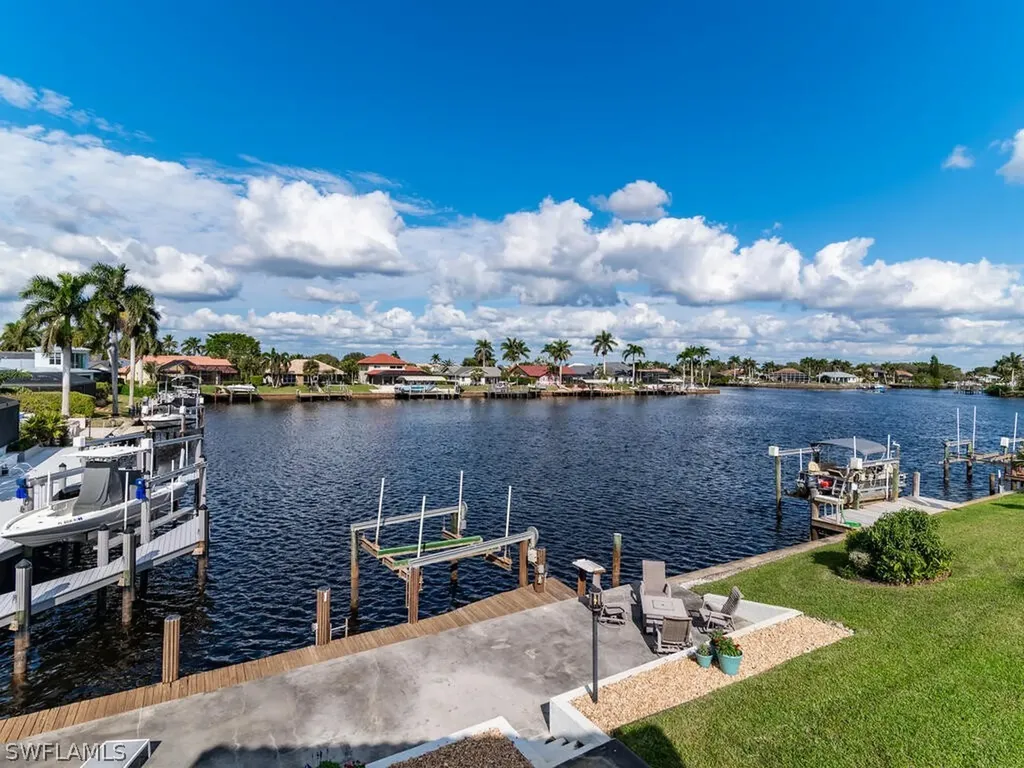 111 Newport Cay Naples FL 34114