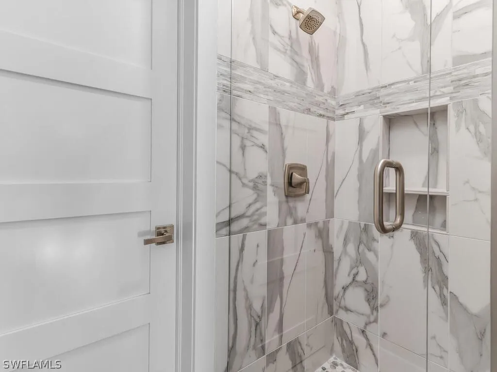 111 Newport Cay Naples FL 34114