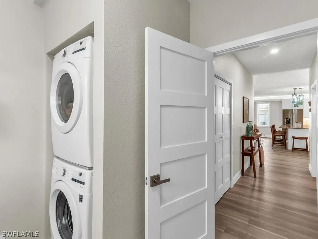 111 Newport Cay Naples FL 34114