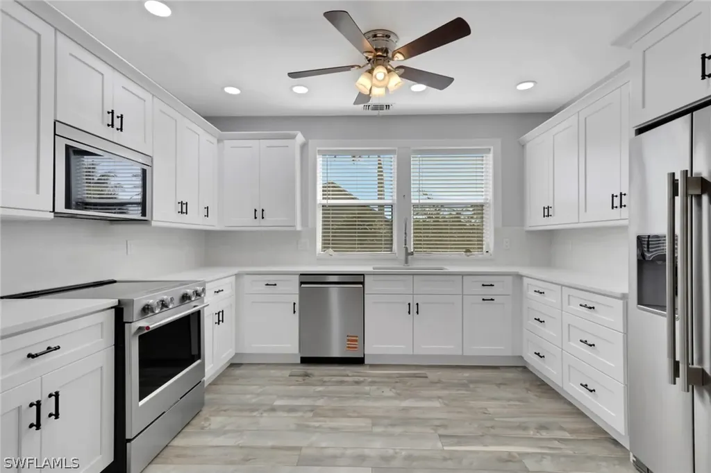 4452 Gulf Pines Drive Sanibel FL 33957