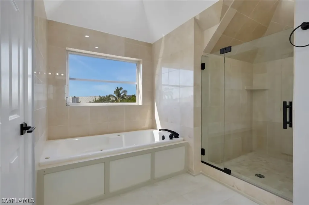 4452 Gulf Pines Drive Sanibel FL 33957