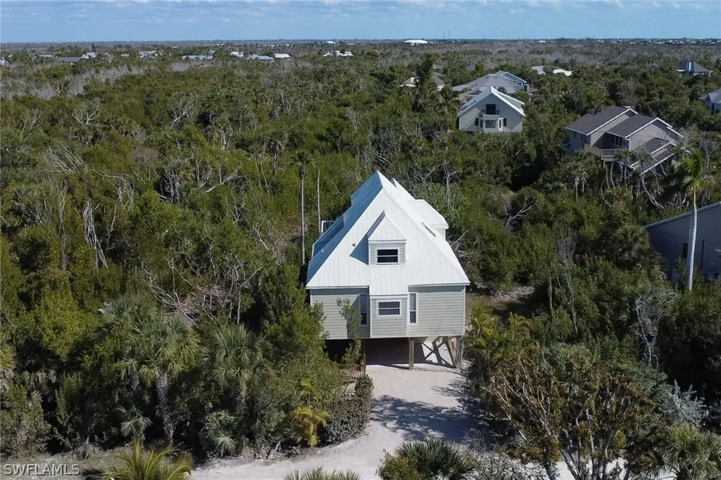 4452 Gulf Pines Drive Sanibel FL 33957