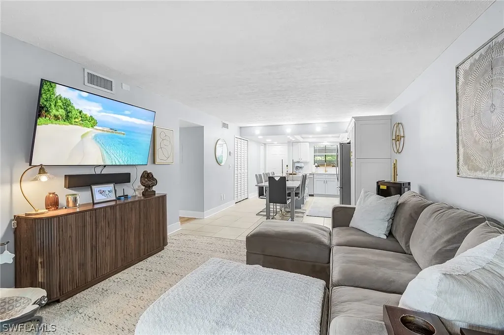 15751 Windward Way Circle Fort Myers FL 33908