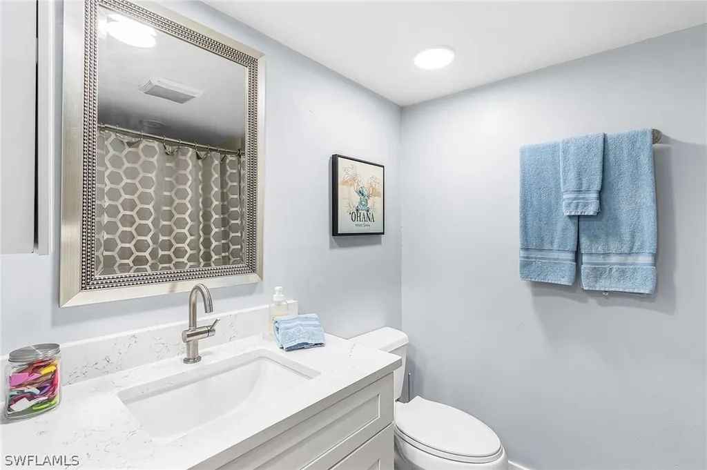 15751 Windward Way Circle Fort Myers FL 33908
