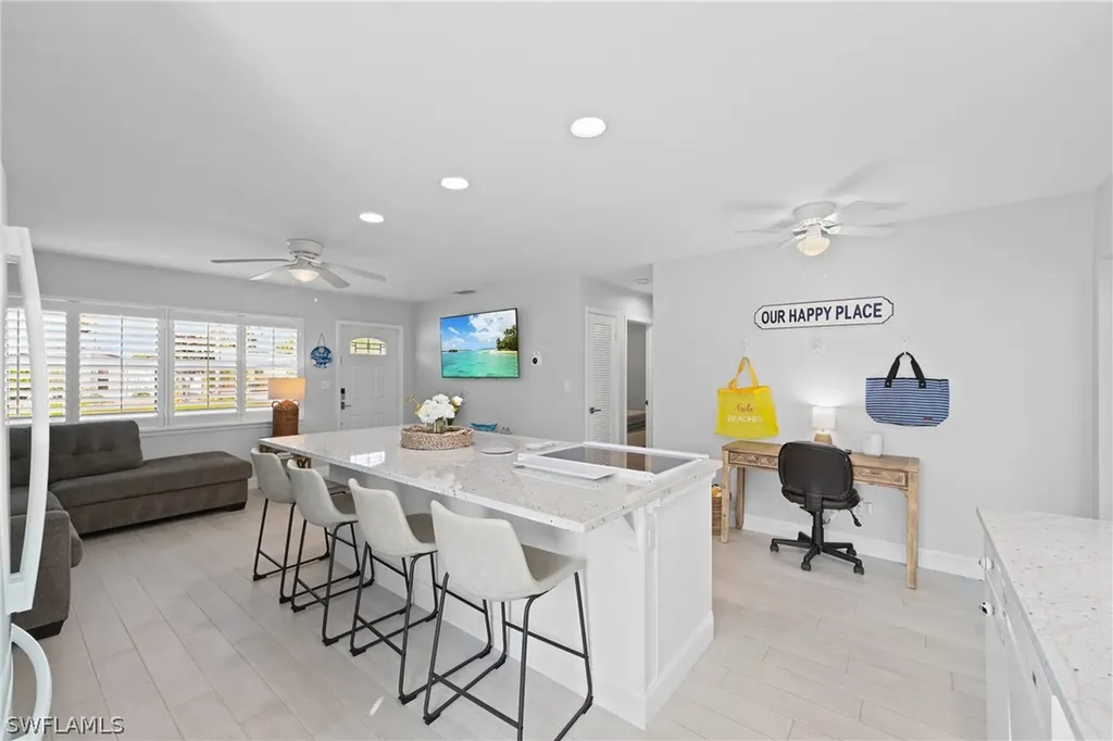 732 108th Avenue N Naples FL 34108