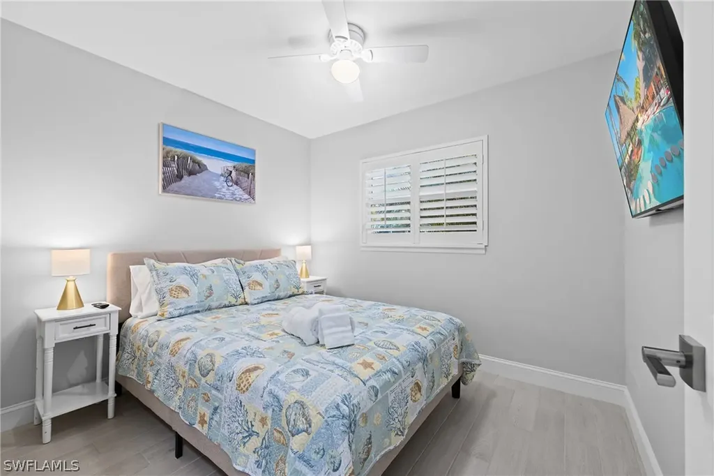 732 108th Avenue N Naples FL 34108