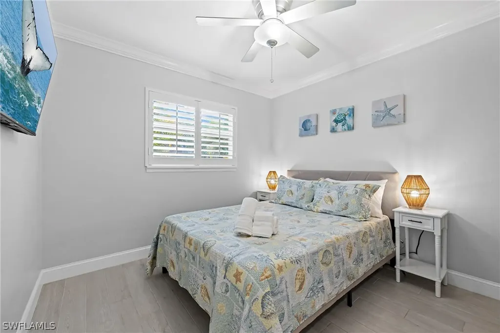 732 108th Avenue N Naples FL 34108