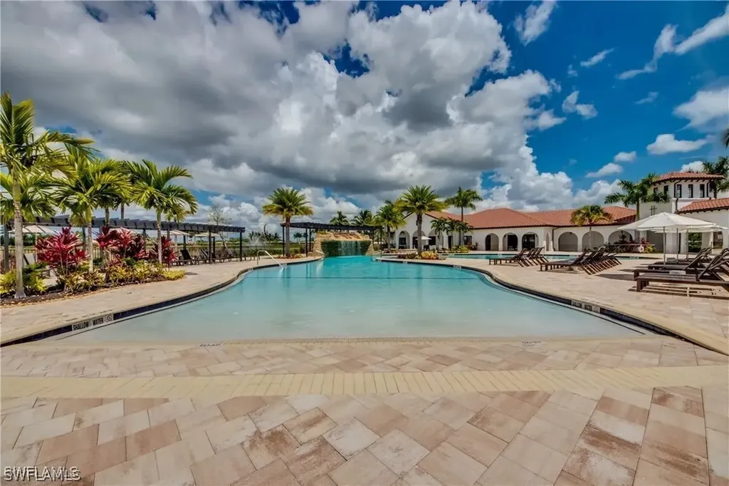 11592 Shady Blossom Drive Fort Myers FL 33913