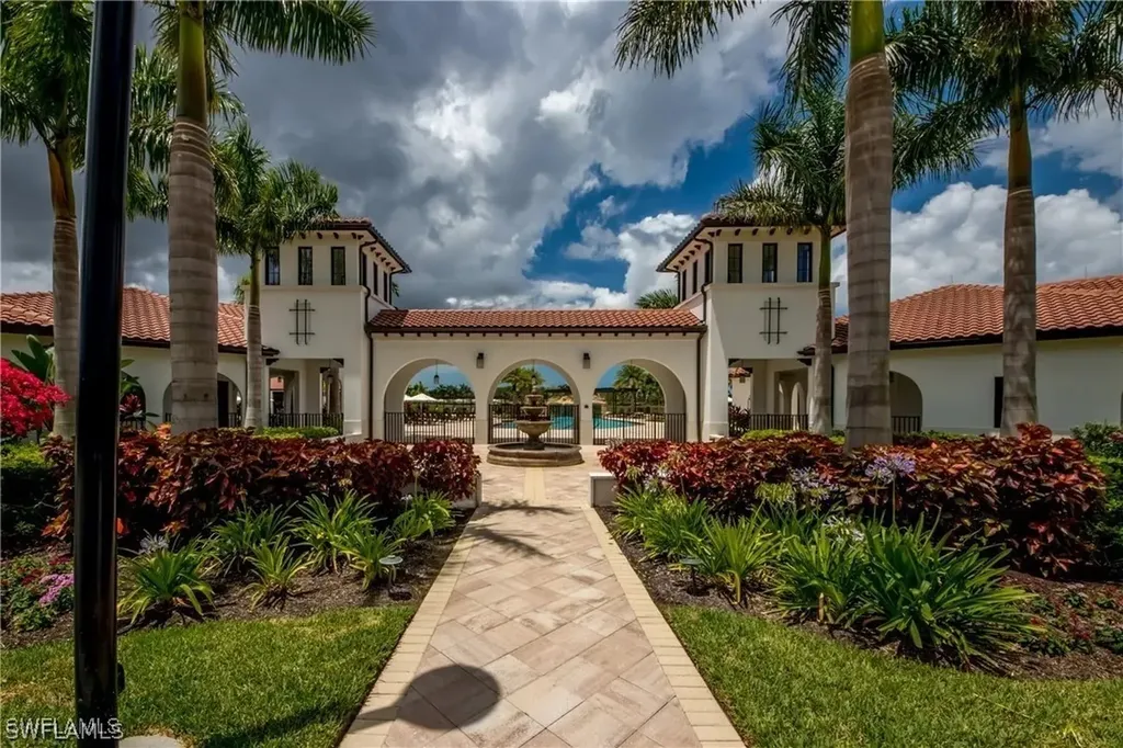 11592 Shady Blossom Drive Fort Myers FL 33913