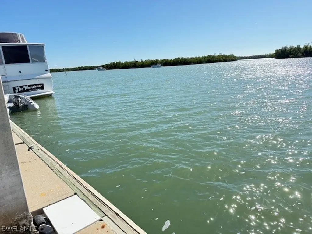 385 Angler Drive Goodland FL 34140