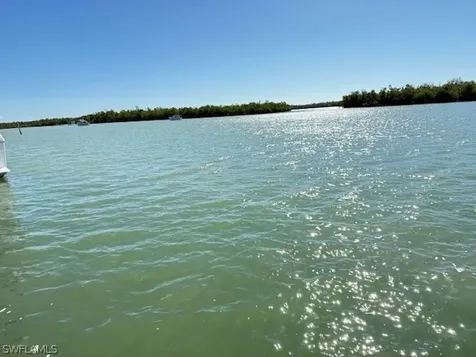 385 Angler Drive Goodland FL 34140
