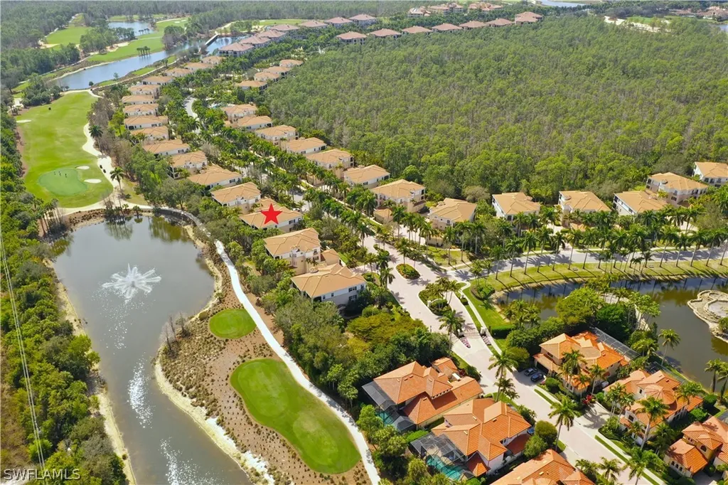 2858 Tiburon Boulevard E Naples FL 34109