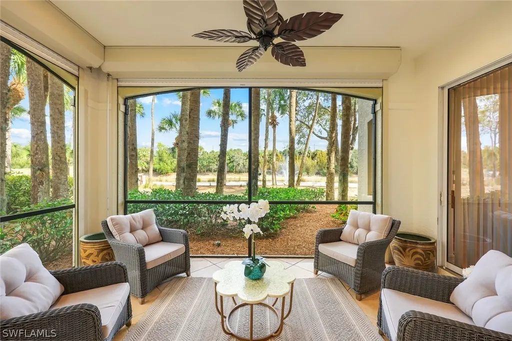 2858 Tiburon Boulevard E Naples FL 34109