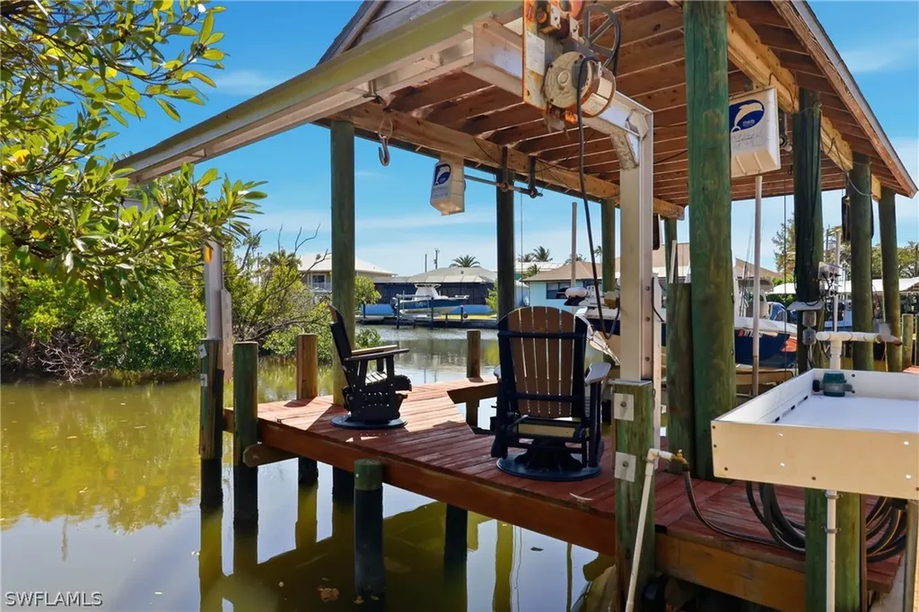 2740 Sanibel Boulevard St. James City FL 33956