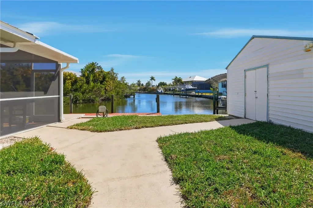 2740 Sanibel Boulevard St. James City FL 33956